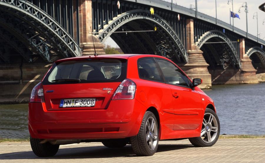  Fiat Stilo Abarth 3-Door (192) 2001 года  (WW) (фото 9 из 11)